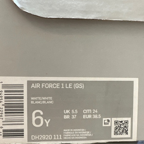 NIKE AIR FORCE 1 LE (GS) 6Y NWT - Picture 10 of 11